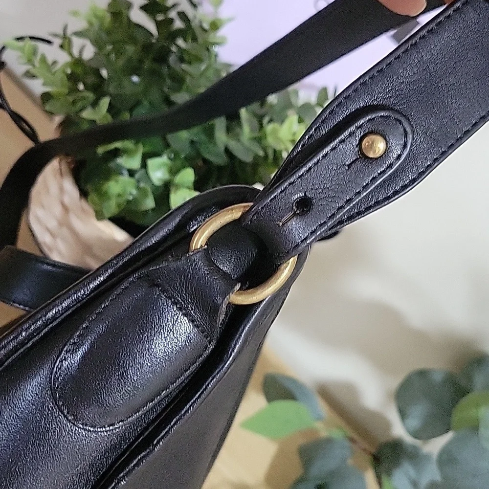 CoachVintageBecketZipBlackLeatherCrossbody9920USABAG